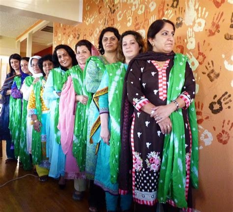 Building trust: Pakistan police address barriers to women's access to.